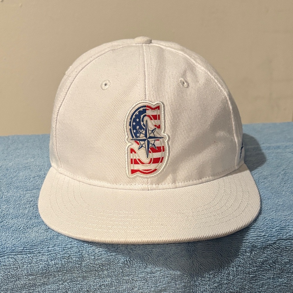 Seattle Mariners red/white/blue snapback